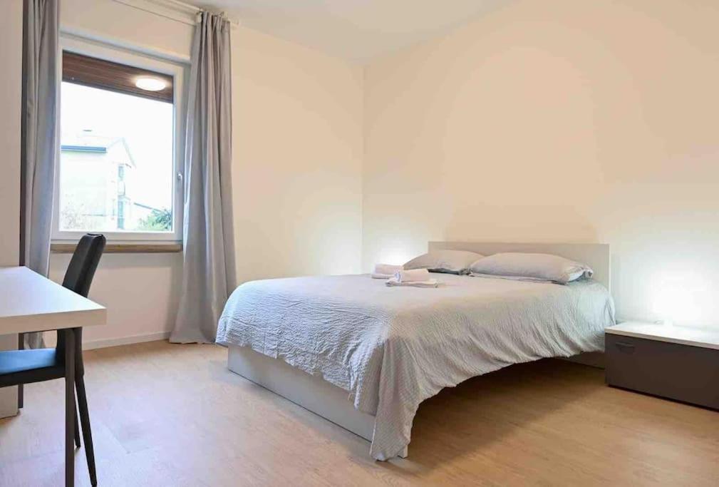 -Free Parking & Wifi- 10 Minuti Dal Centro Appartement Padua Buitenkant foto