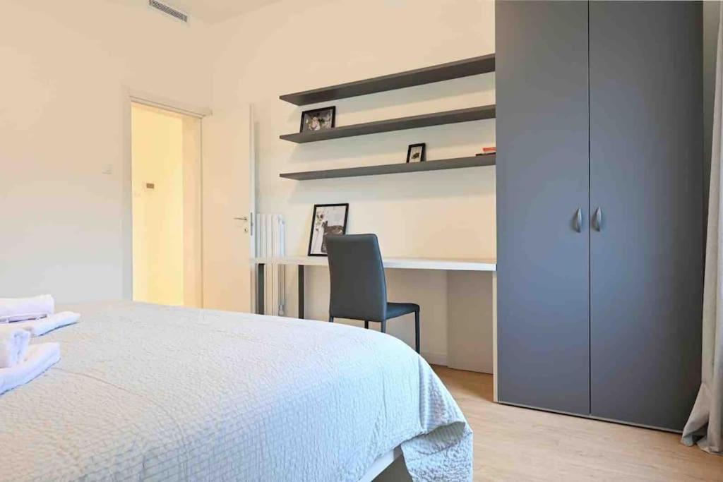 -Free Parking & Wifi- 10 Minuti Dal Centro Appartement Padua Buitenkant foto